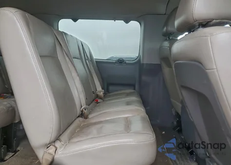 2016 Nissan Nv 3500 S z USA, uszkodzony, nr VIN 5BZAF0AA6GN851579